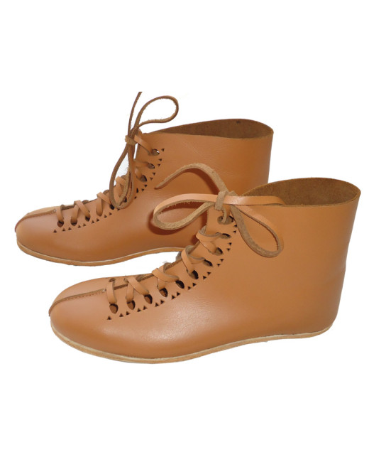 Medieval Leather Shoe Front Punched Tan Color image